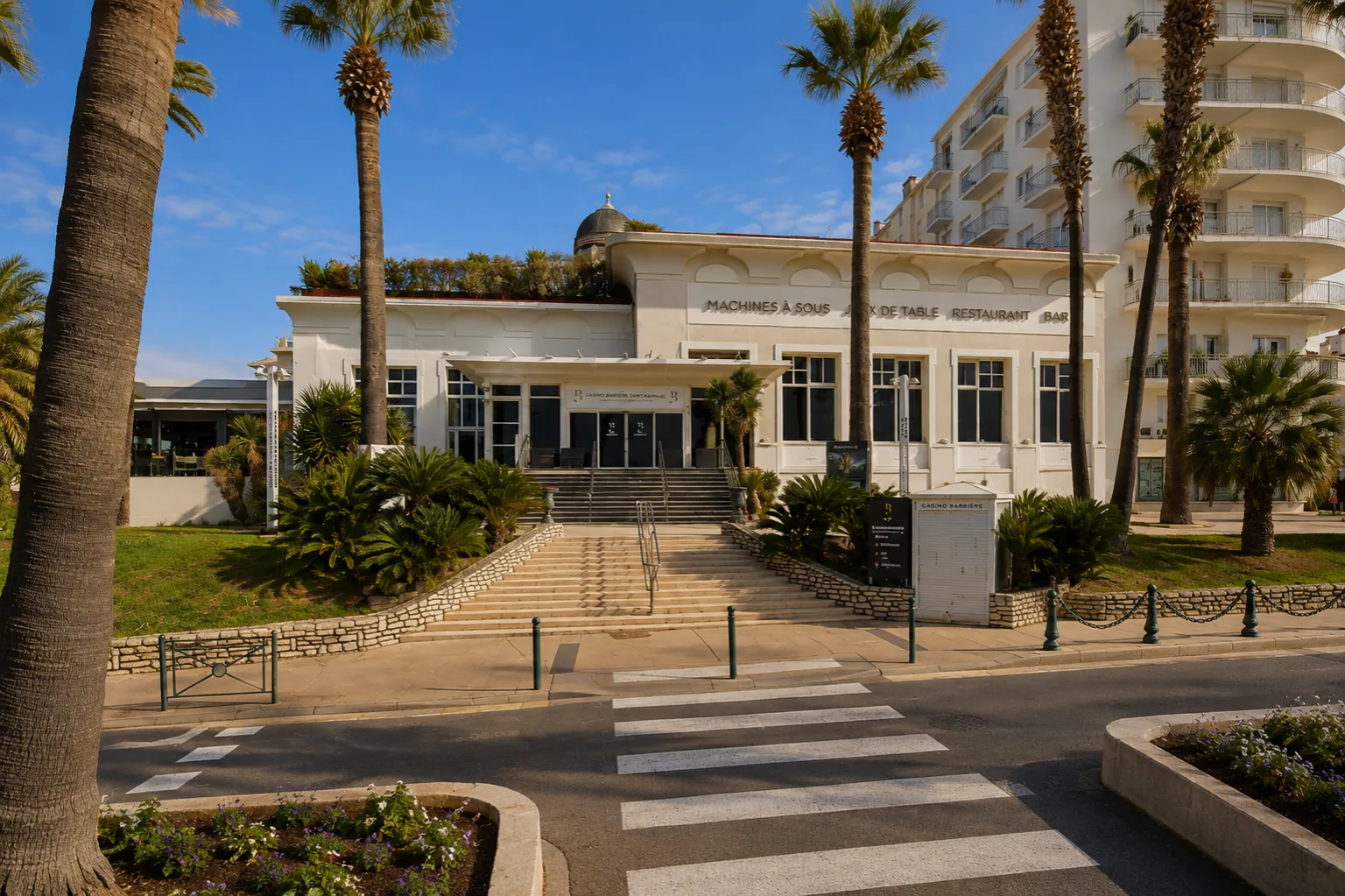 Casino Barrière de Saint-Raphaël, vue d'illustration de la façade